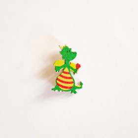 Pin Drac fusta